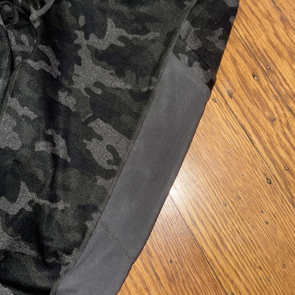 Fabletics Power Hold. Medium. Side Pockets. Black… - image 3